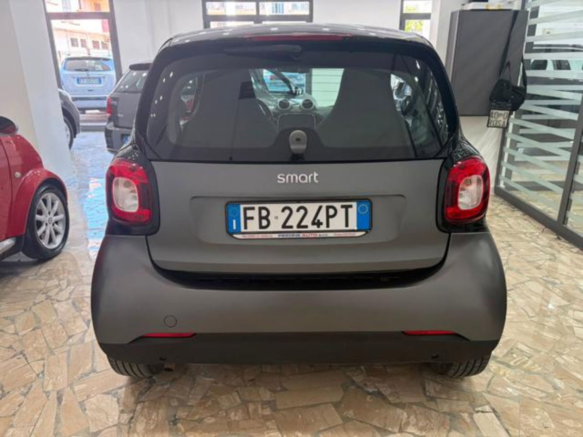 smart Fortwo 70 1.0 Youngster (4)