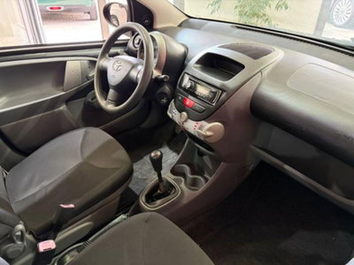 Toyota Aygo 1.0 12V VVT-i 5 porte Now (8)