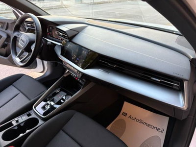 Audi A3 Sportback 35 TDI S line edition (14)
