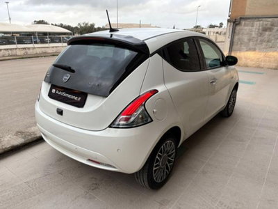 Lancia Ypsilon 1.0 FireFly 5 porte S&S Hybrid Gold Plus (5)