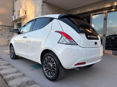 Lancia Ypsilon 1.0 FireFly 5 porte S&S Hybrid Gold Plus (7)