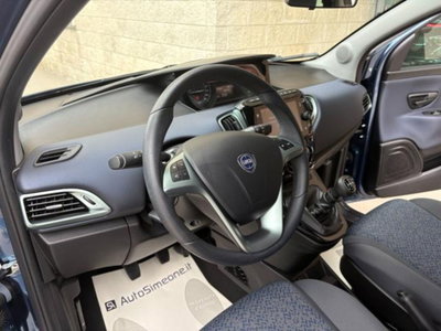 Lancia Ypsilon 1.0 FireFly 5 porte S&S Hybrid Gold Plus (11)