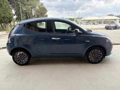 Lancia Ypsilon 1.0 FireFly 5 porte S&S Hybrid Gold Plus (4)