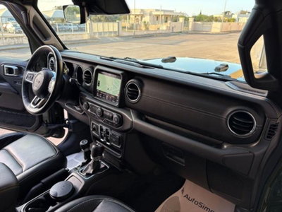 Jeep Wrangler Unlimited 2.0 PHEV ATX 4xe Rubicon (15)