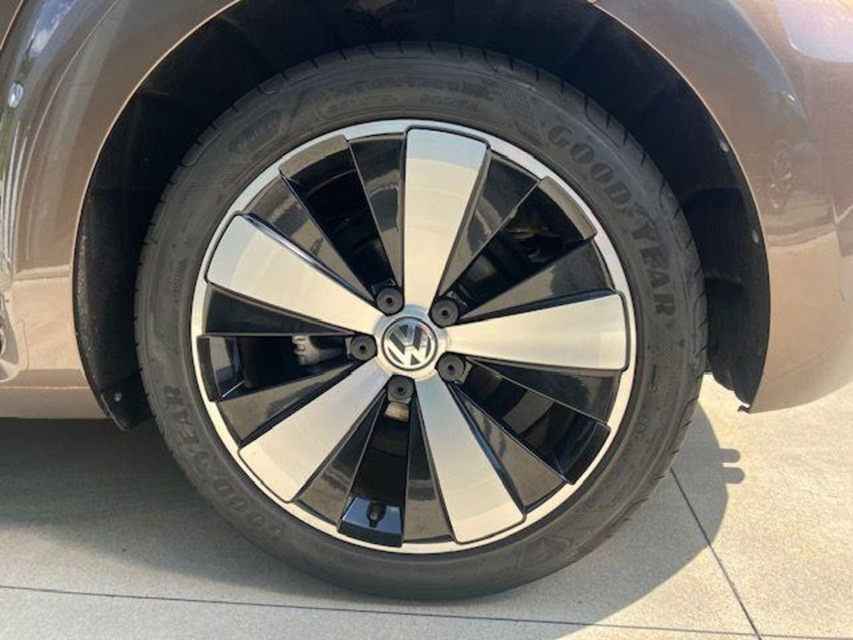 Volkswagen Maggiolino 2.0 TDI Sport BlueMotion Technology (10)