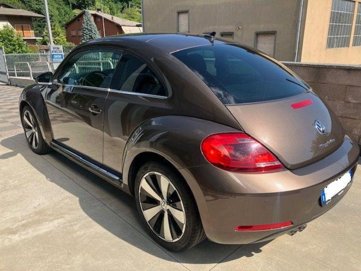 Volkswagen Maggiolino 2.0 TDI Sport BlueMotion Technology (6)