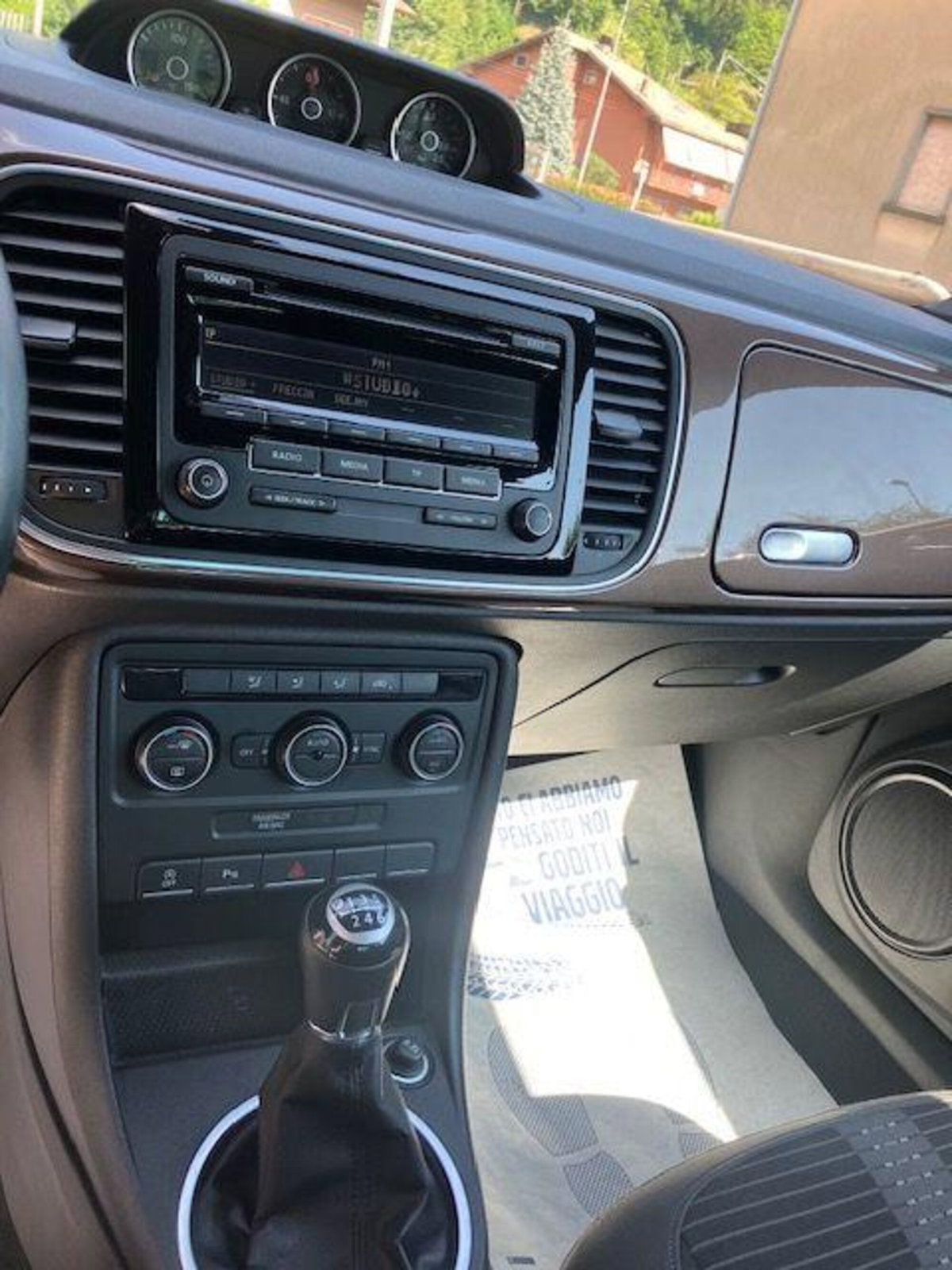 Volkswagen Maggiolino 2.0 TDI Sport BlueMotion Technology (9)