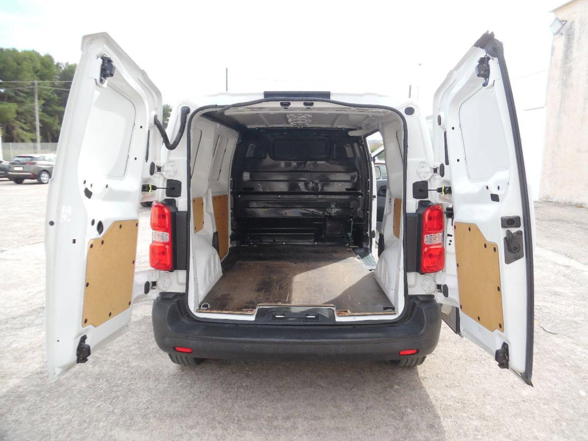Citroen Jumpy 2.0 HDi/110 16Vcat Conf.Combi8p.ti (17)