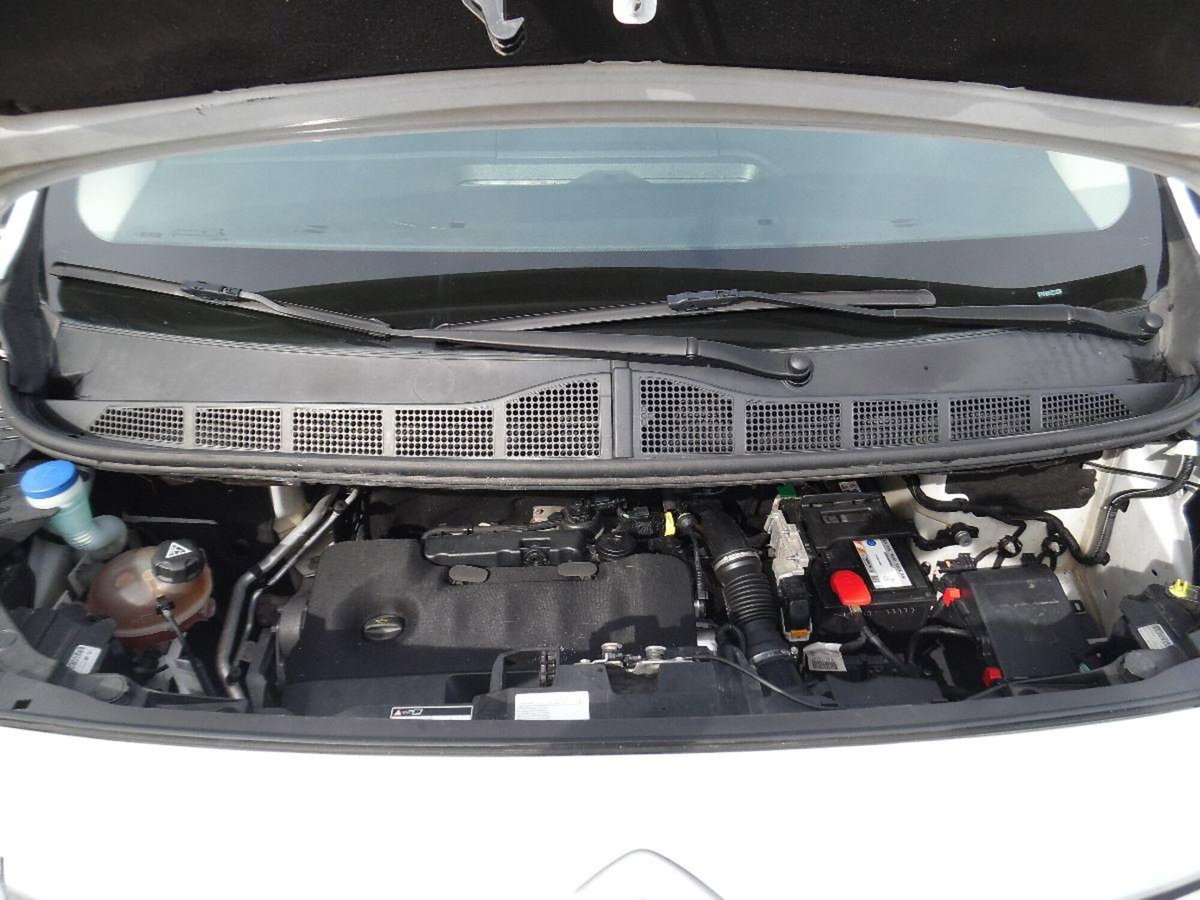 Citroen Jumpy 2.0 HDi/110 16Vcat Conf.Combi8p.ti (19)
