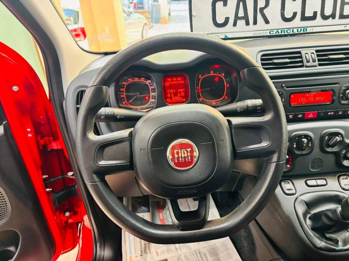 Fiat Panda 1.3 MJT 95 CV S&S Lounge (17)
