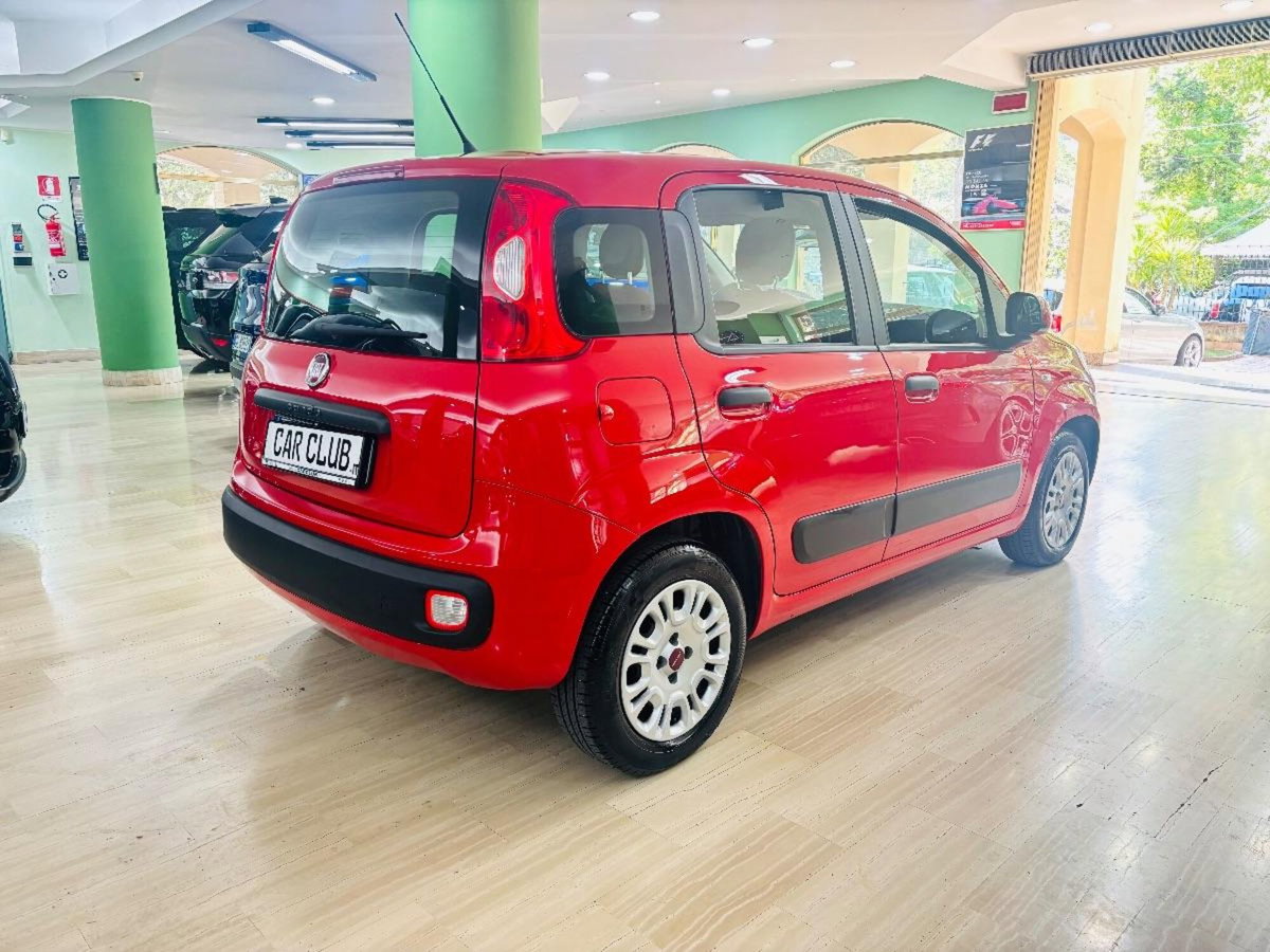 Fiat Panda 1.3 MJT 95 CV S&S Lounge (5)