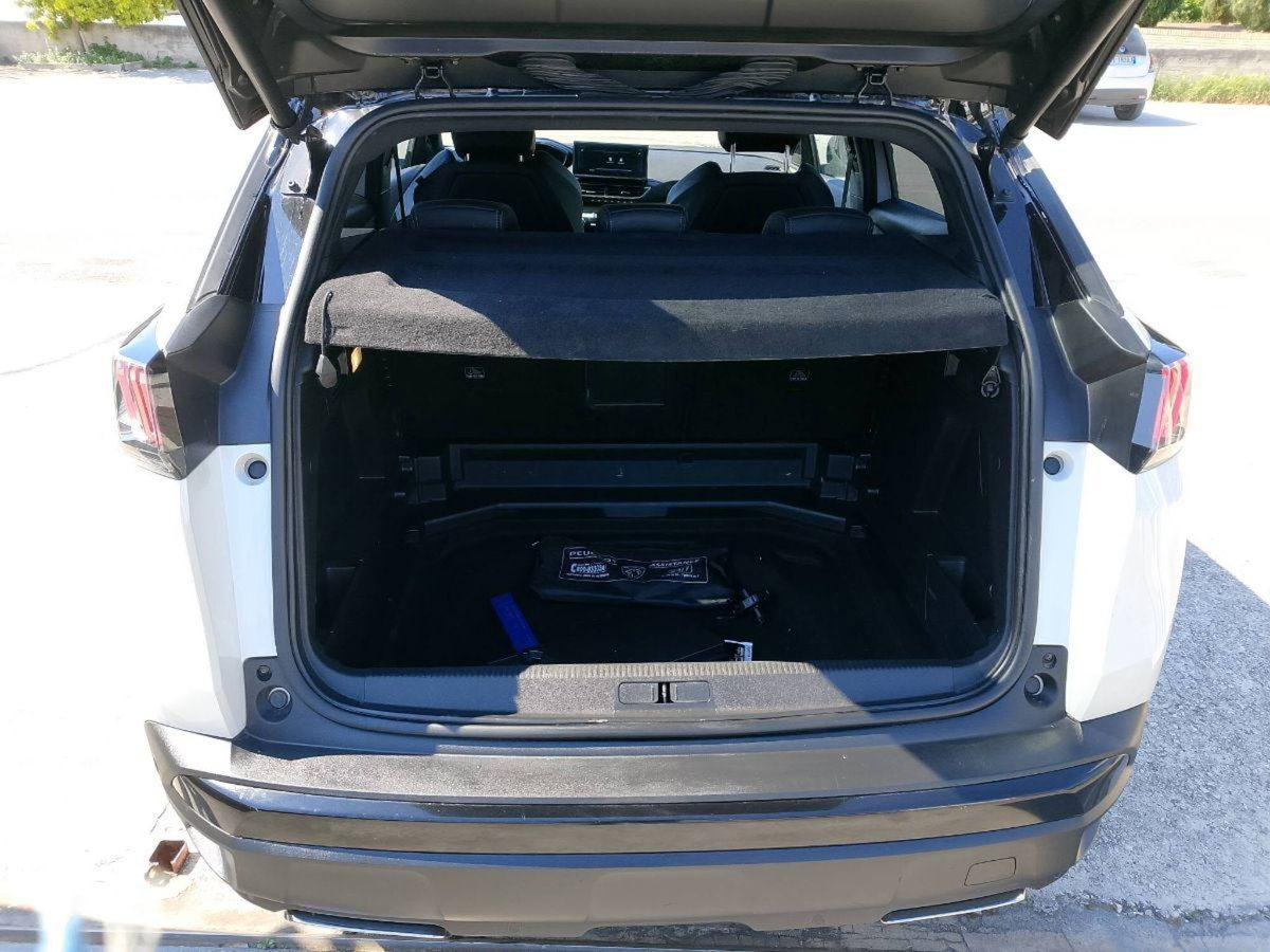 Peugeot 3008 BlueHDi 130 S&S EAT8 GT Line (20)