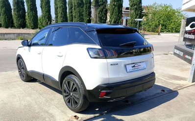 Peugeot 3008 BlueHDi 130 S&S EAT8 GT Line (4)