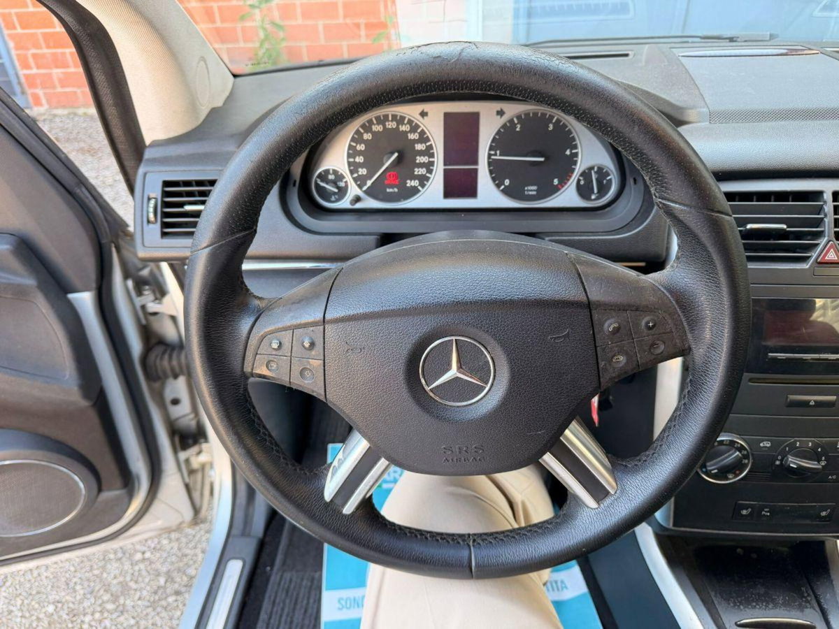 Mercedes-Benz Classe B 200 CDI Chrome (10)