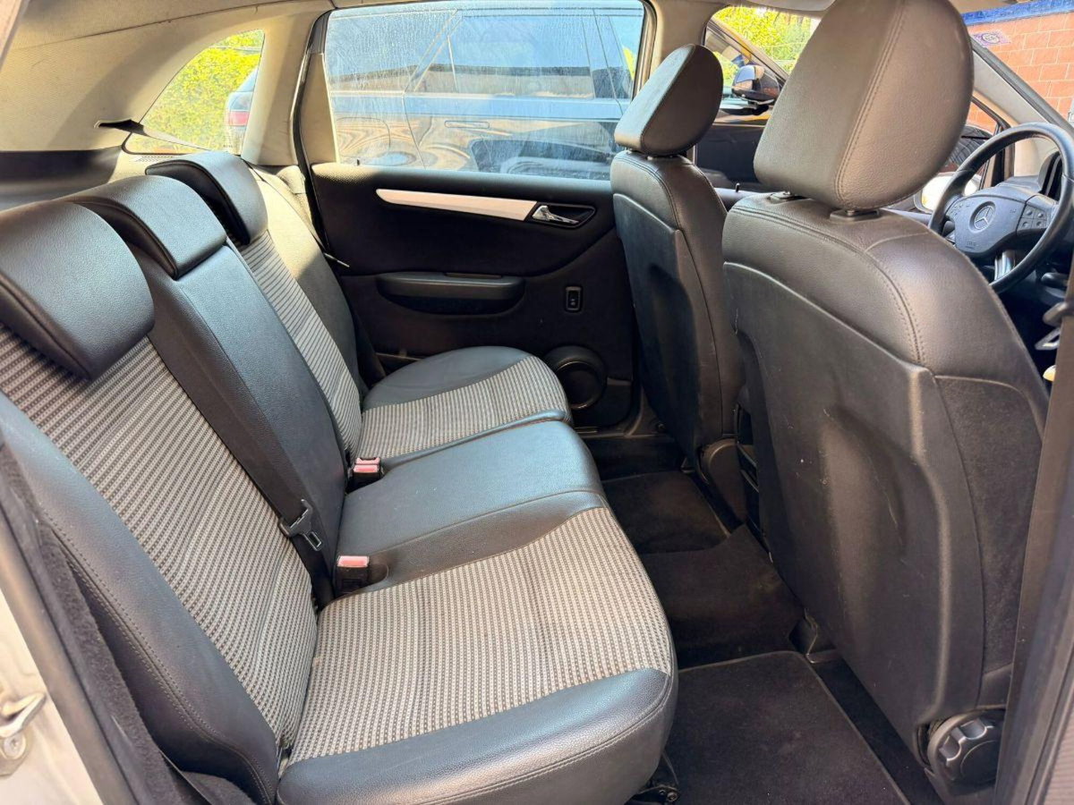 Mercedes-Benz Classe B 200 CDI Chrome (18)