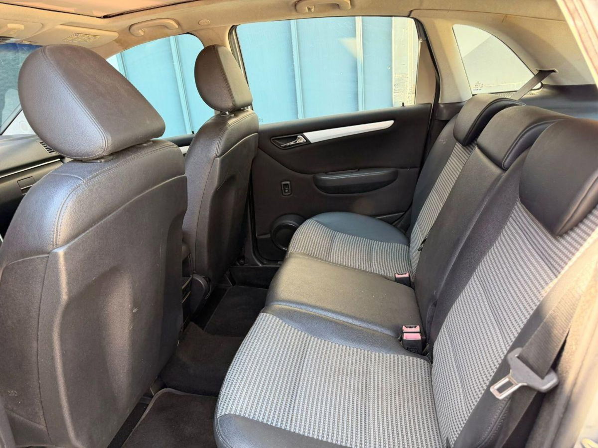 Mercedes-Benz Classe B 200 CDI Chrome (19)