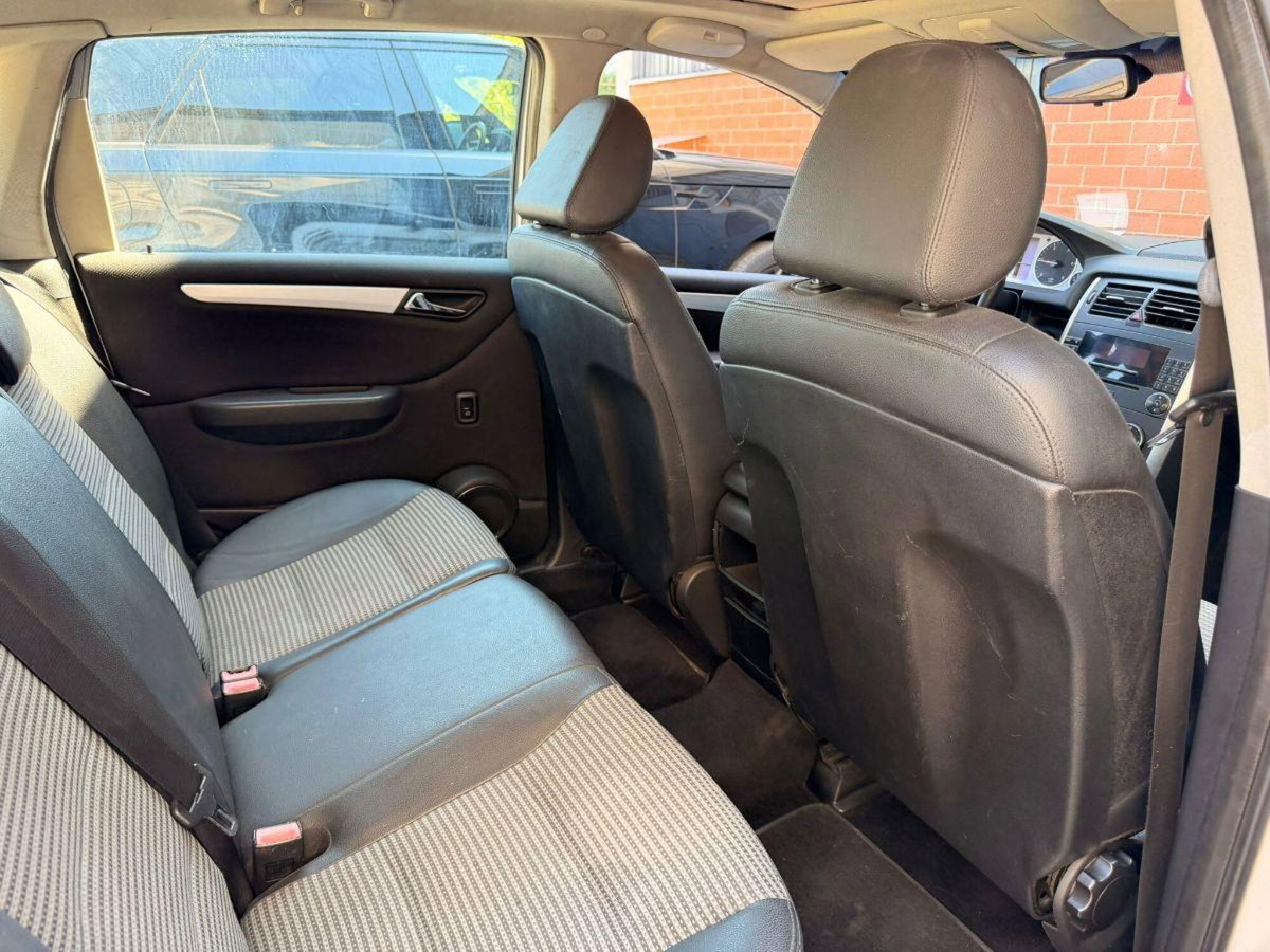 Mercedes-Benz Classe B 200 CDI Chrome (20)