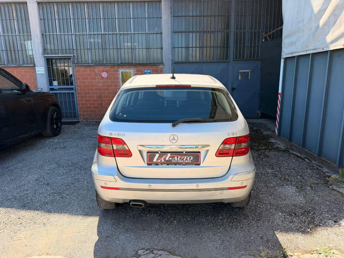 Mercedes-Benz Classe B 200 CDI Chrome (6)