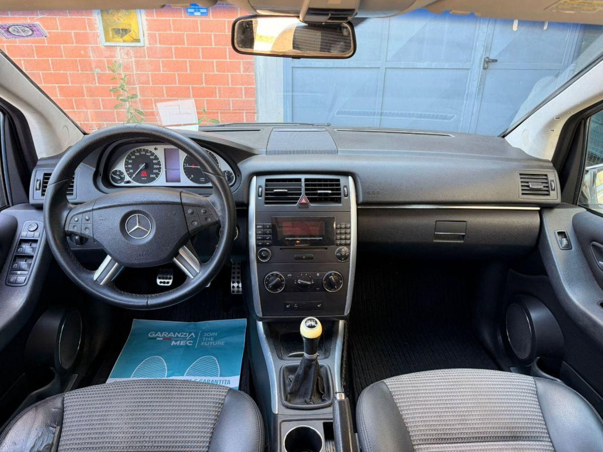 Mercedes-Benz Classe B 200 CDI Chrome (8)