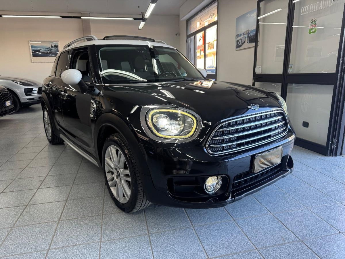 MINI Mini Countryman 2.0 Cooper D Hype Countryman (3)