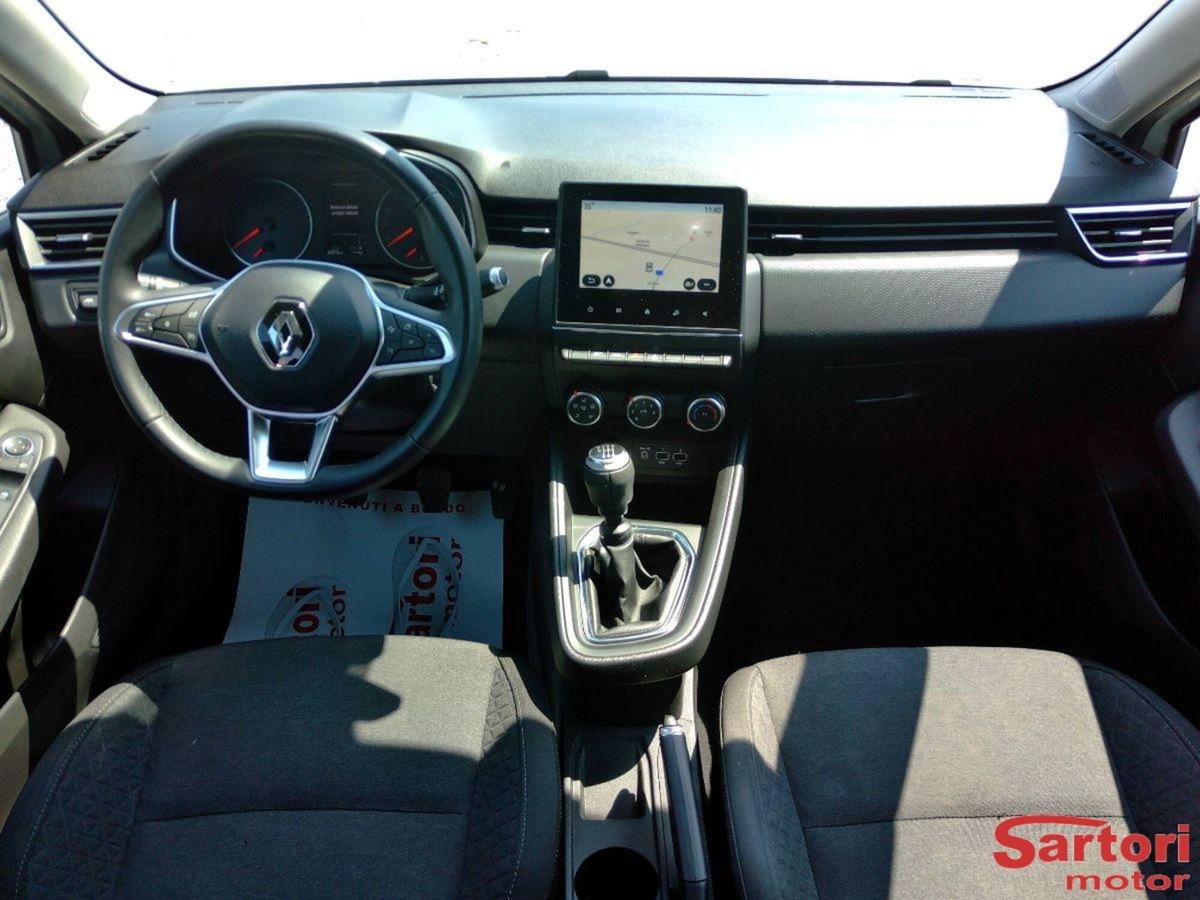 Renault Clio TCe 100 CV 5 porte Edition One (6)