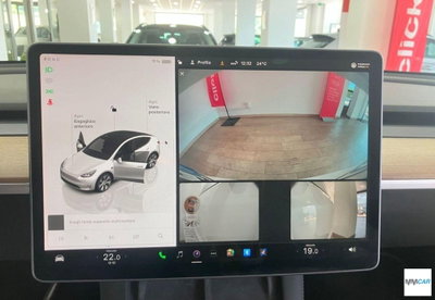 Tesla Model Y Long Range awd (7)