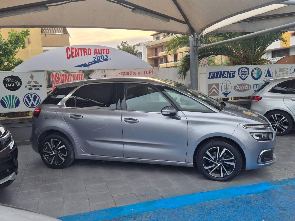 Citroen C4 Picasso BlueHDi 120 S&S Shine (11)