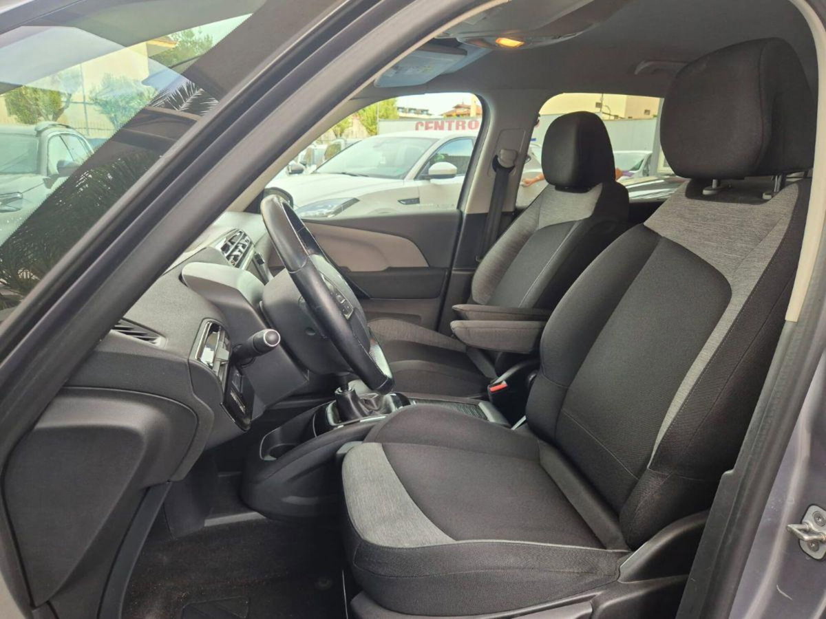 Citroen C4 Picasso BlueHDi 120 S&S Shine (12)