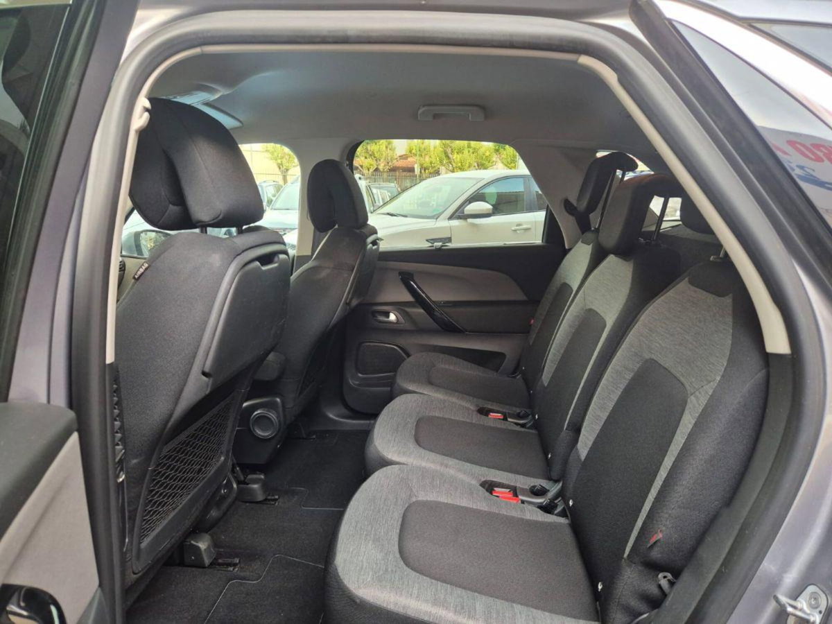 Citroen C4 Picasso BlueHDi 120 S&S Shine (14)