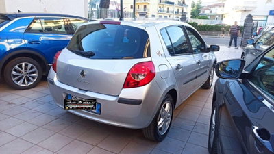 Renault Clio 1.5 dCi 85CV 5 porte Le Iene (5)