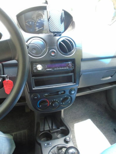 Chevrolet Matiz 800 SE Planet (11)