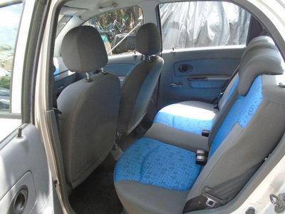 Chevrolet Matiz 800 SE Planet (17)