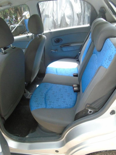 Chevrolet Matiz 800 SE Planet (18)