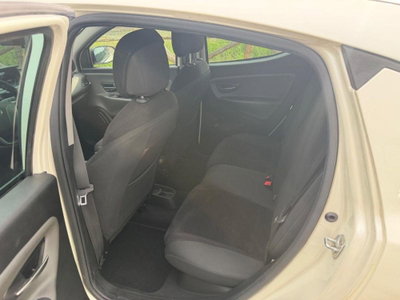 Lancia Ypsilon 0.9 TwinAir 85 CV 5 porte S&S DFN Platinum (8)