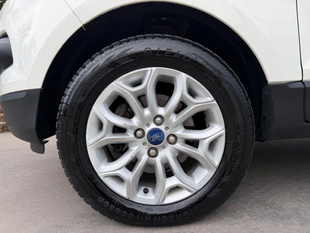 Ford EcoSport 1.0 EcoBoost 125 CV Titanium (19)