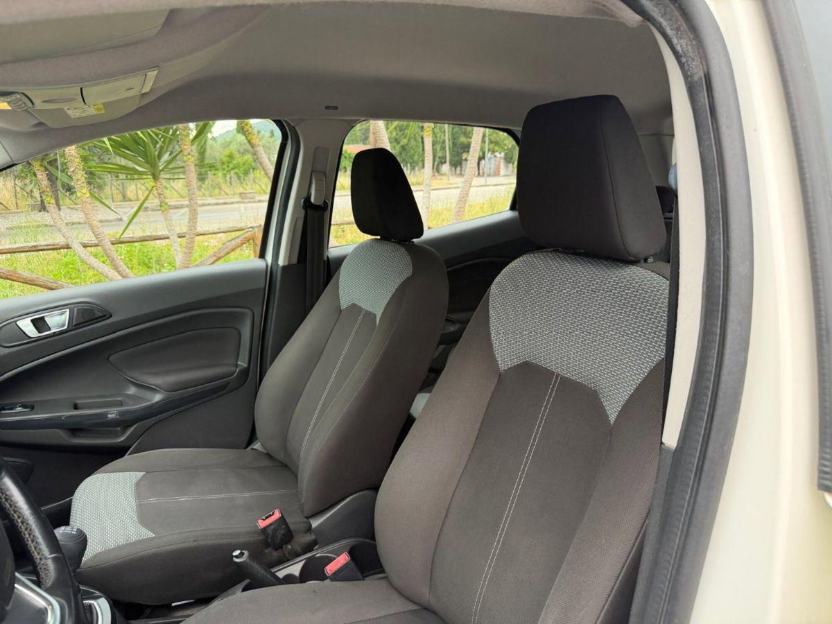Ford EcoSport 1.0 EcoBoost 125 CV Titanium (7)