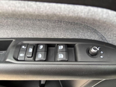 Jeep Compass 1.6 Multijet II 2WD Longitude (19)