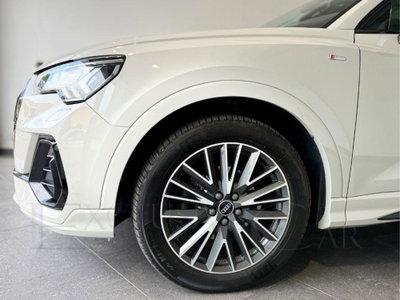 Audi Q3 2.0 TDI 150 CV quattro S tronic Business (8)