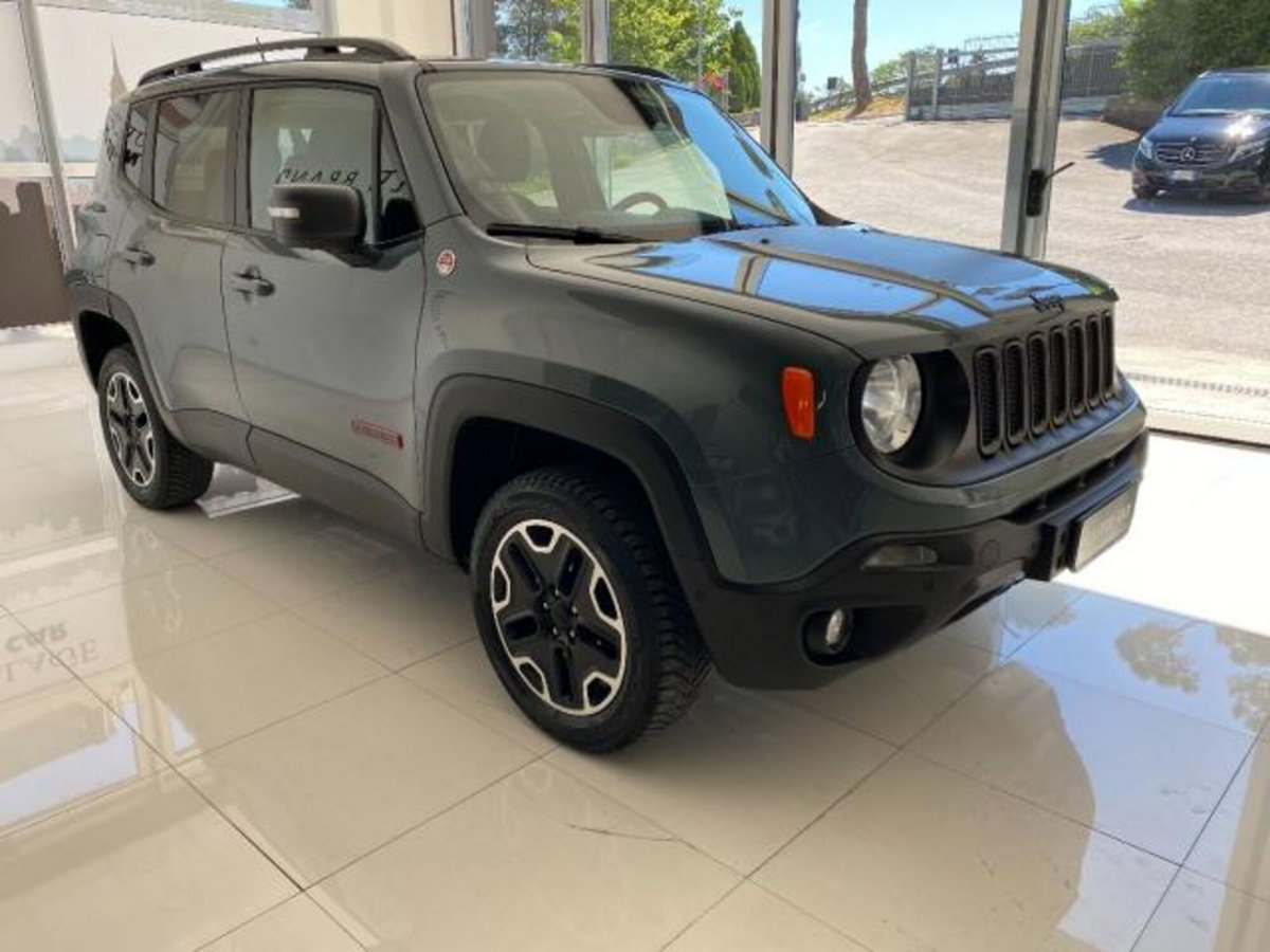 Jeep Renegade 2.0 Mjt 170CV 4WD Active Drive Low Trailhawk (3)