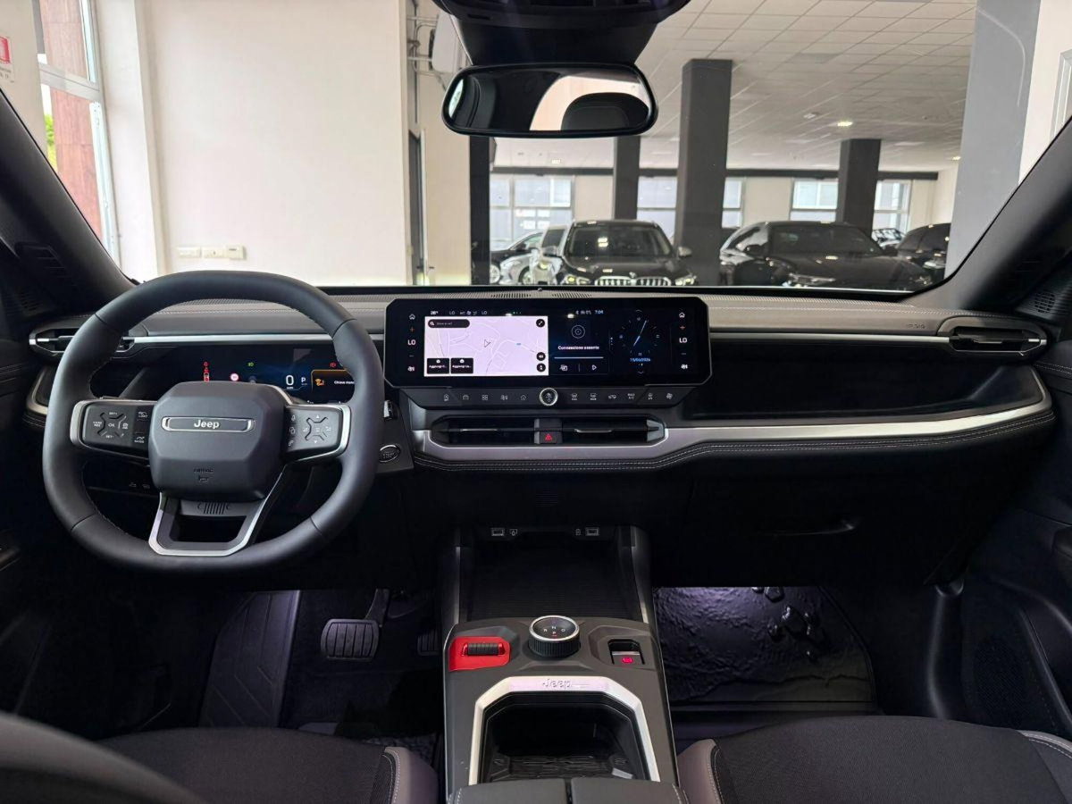 Jeep Compass 1.4 MultiAir 2WD Limited (16)