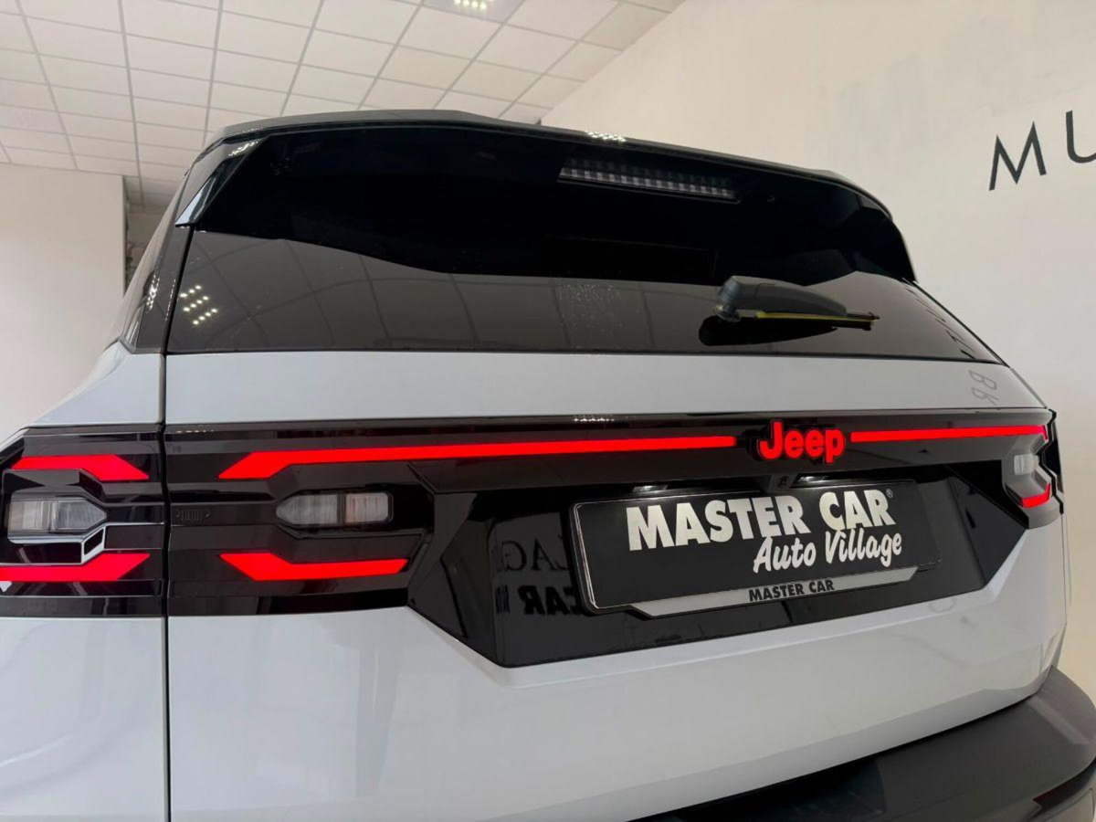 Jeep Compass 1.4 MultiAir 2WD Limited (9)