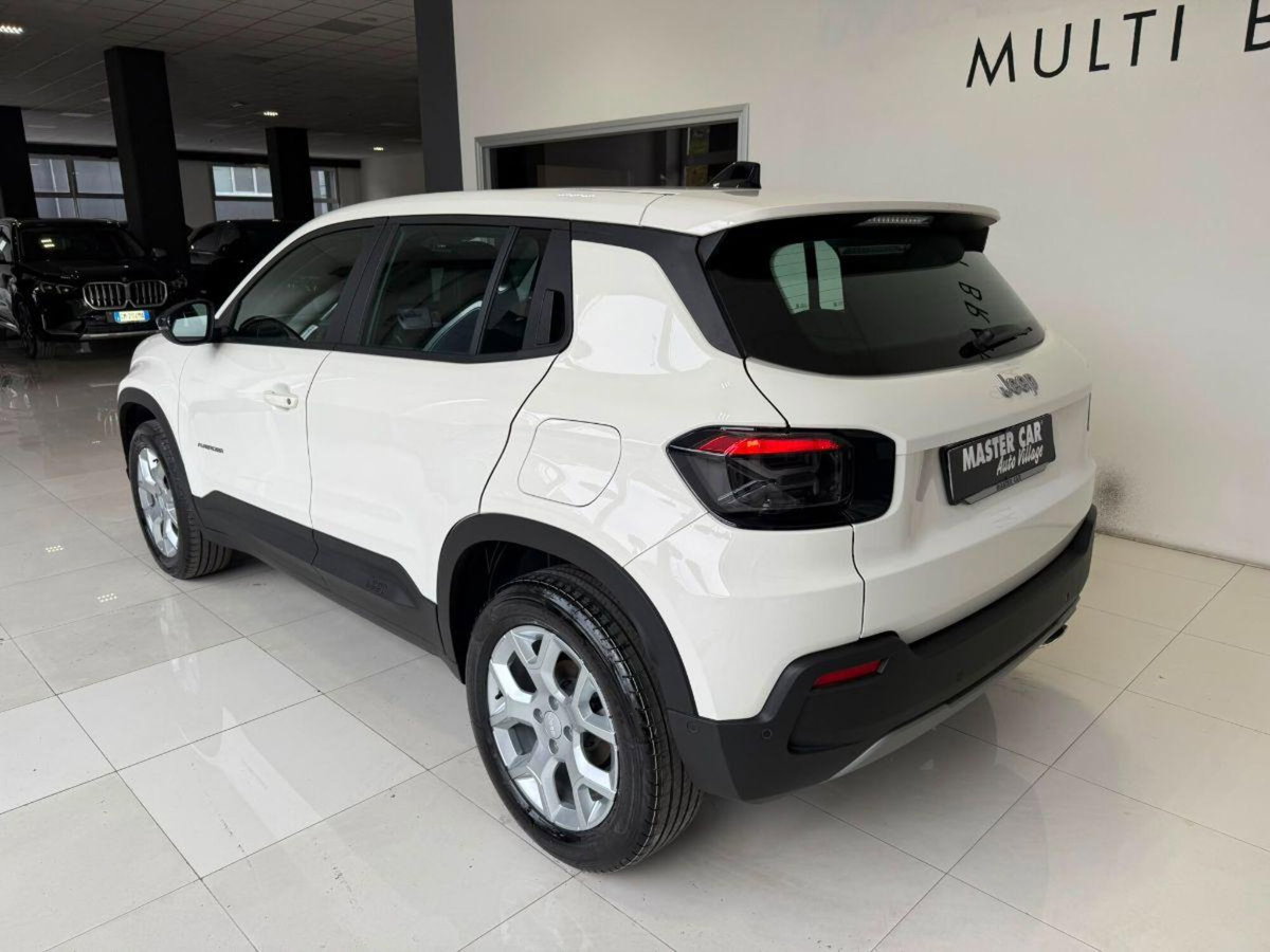 Jeep Avenger 1.2 turbo Altitude fwd 100cv (2)