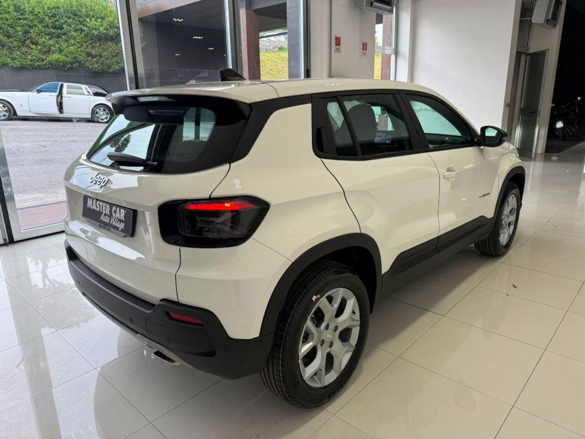 Jeep Avenger 1.2 turbo Altitude fwd 100cv (4)