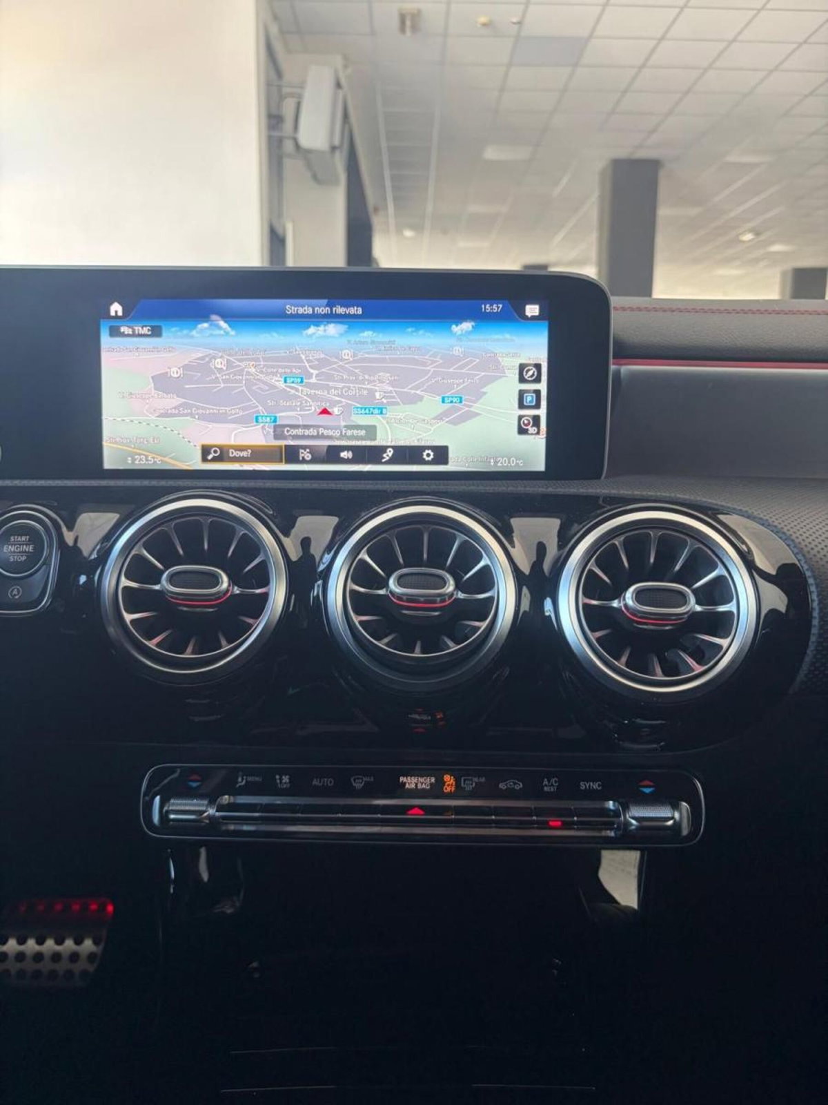 Mercedes-Benz CLA Shooting Brake 200 d Shooting Brake Premium (16)