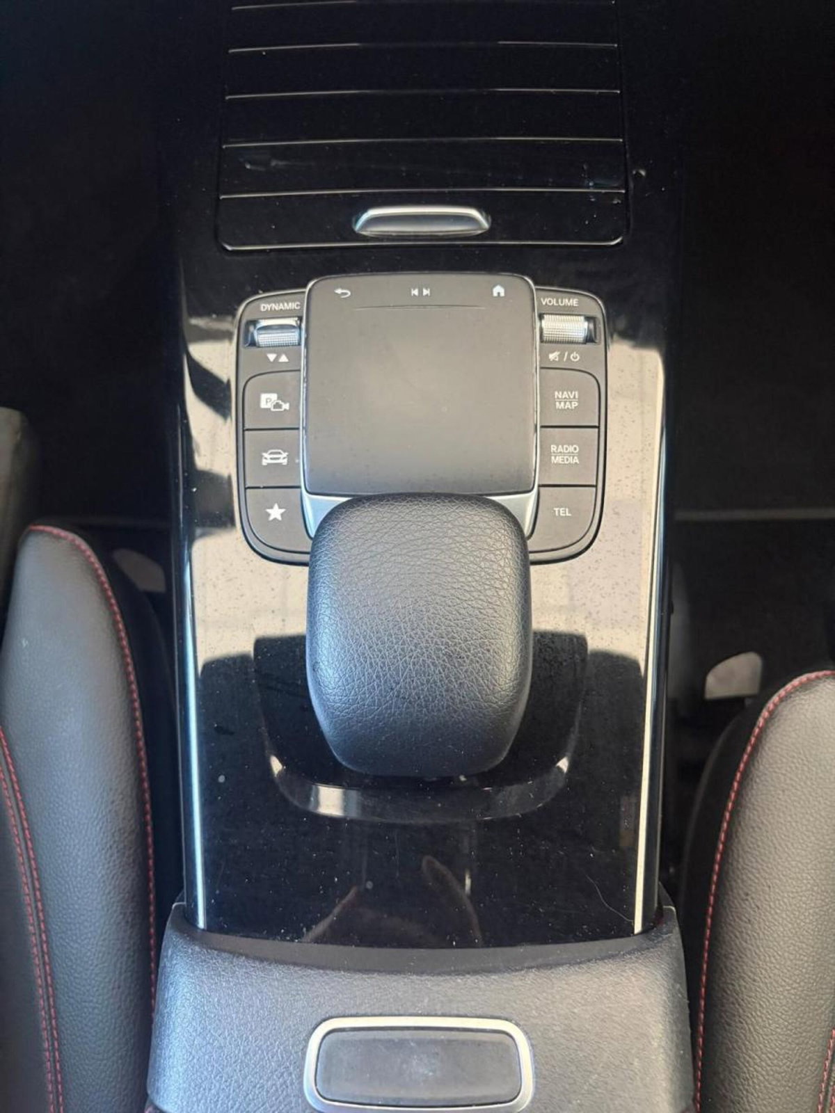 Mercedes-Benz CLA Shooting Brake 200 d Shooting Brake Premium (18)