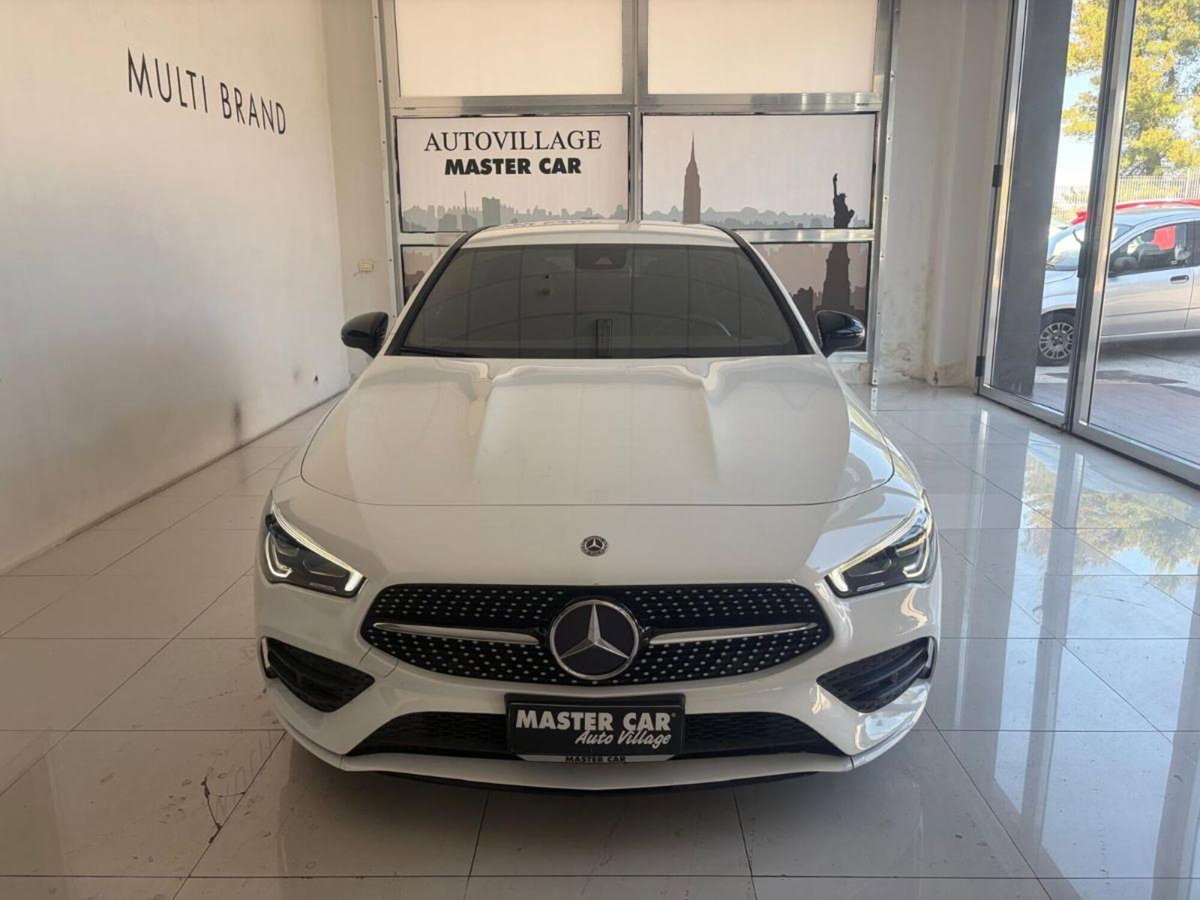 Mercedes-Benz CLA Shooting Brake 200 d Shooting Brake Premium (5)