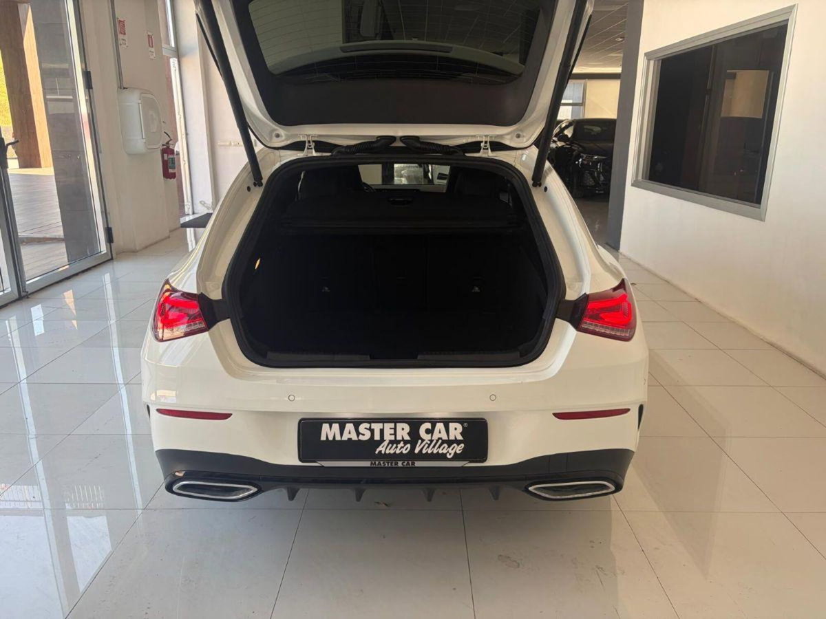 Mercedes-Benz CLA Shooting Brake 200 d Shooting Brake Premium (7)