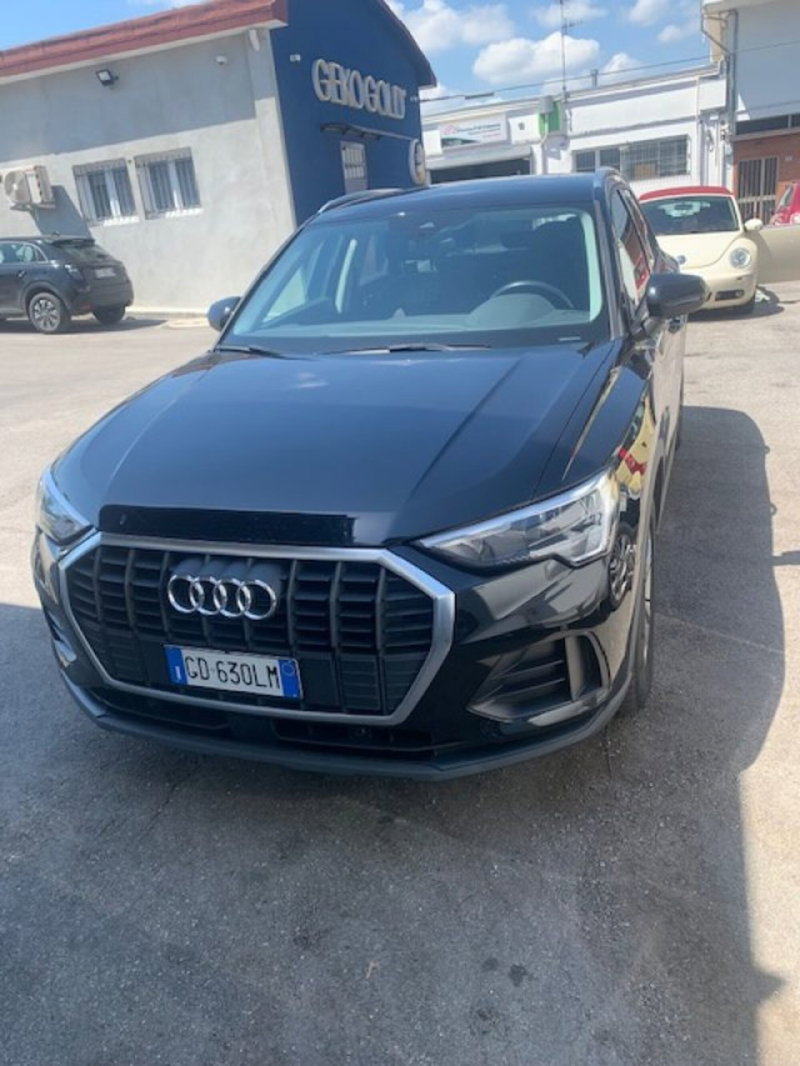 Audi Q3 35 TDI Business Advanced