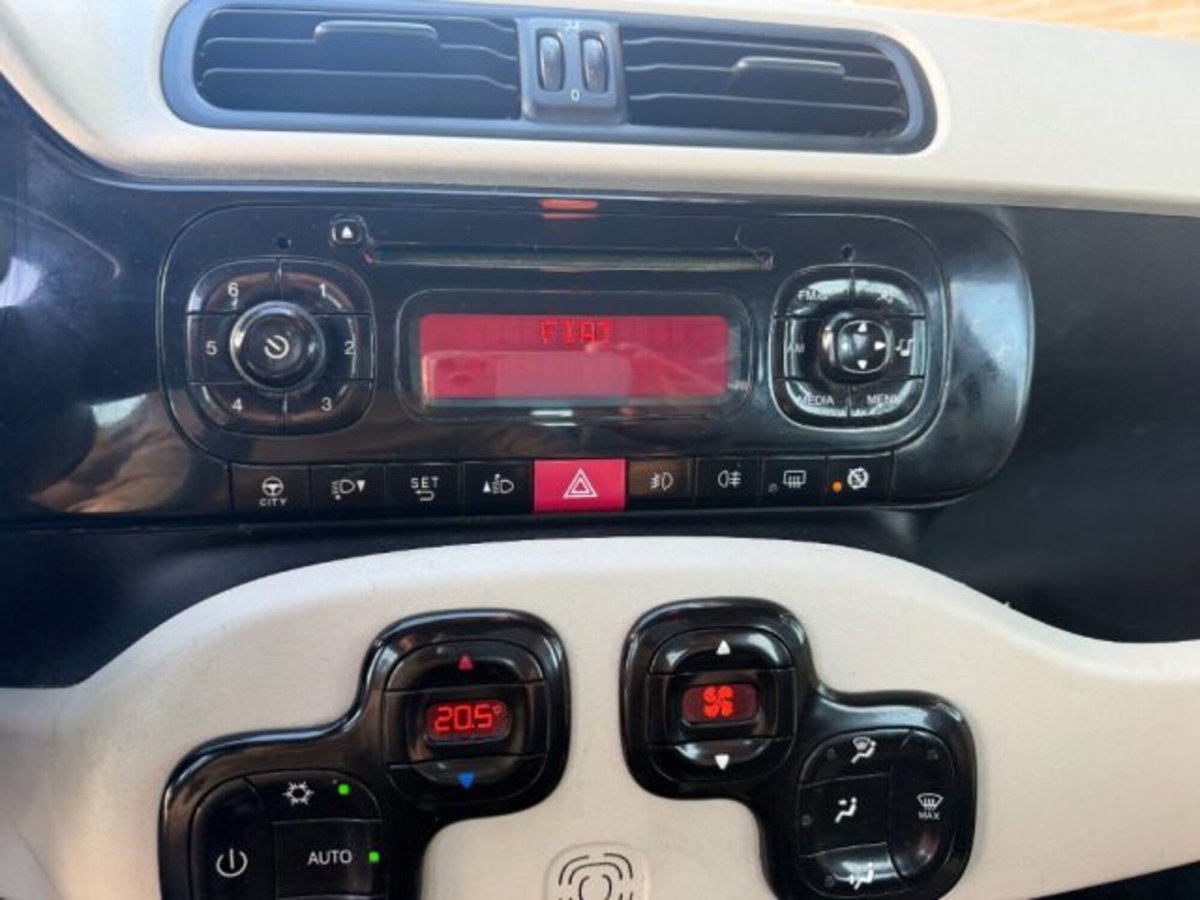 Fiat Panda 1.3 MJT S&S 4x4 (13)