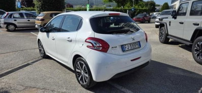 Peugeot 208 75 5 porte Touch (3)